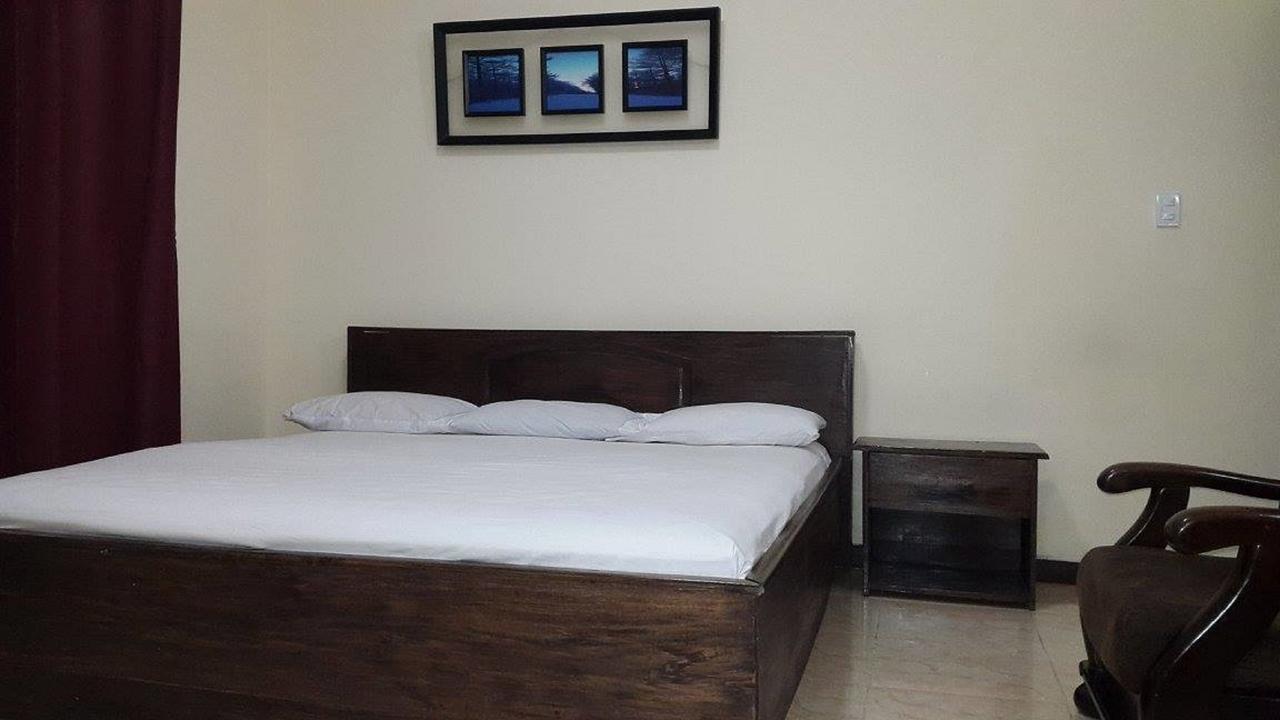 Maryland Guesthouse Monrovia Exterior foto